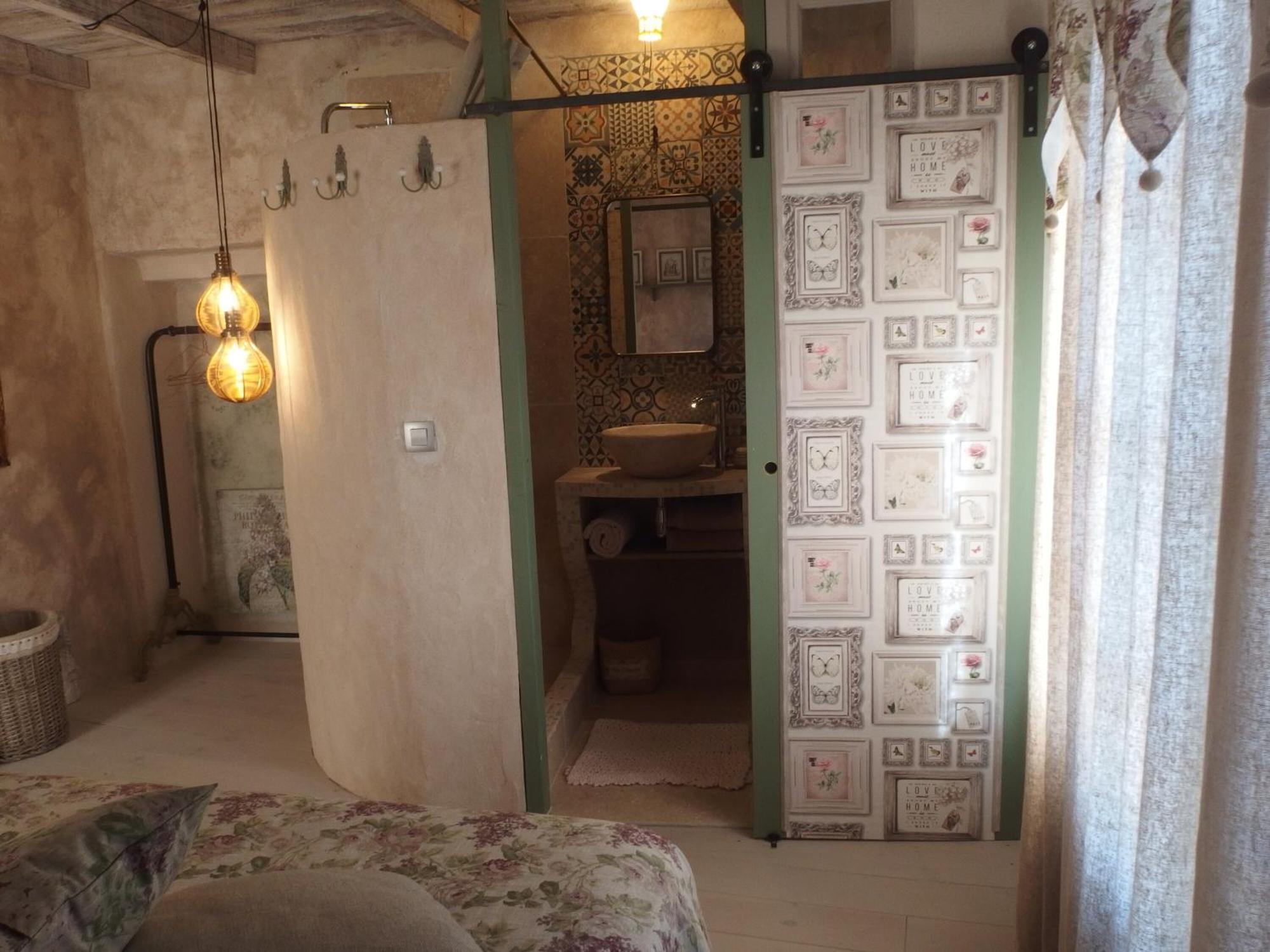 Le Mas Saint Pierre Roquefort-les-Pins Kamer foto